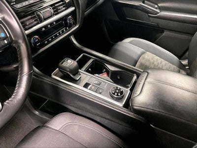 2024 Nissan Pathfinder SV 4WD