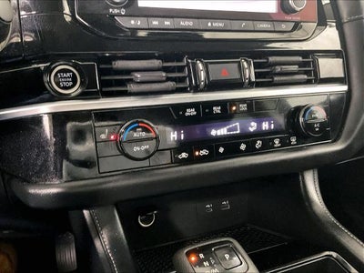 2024 Nissan Pathfinder SV 4WD