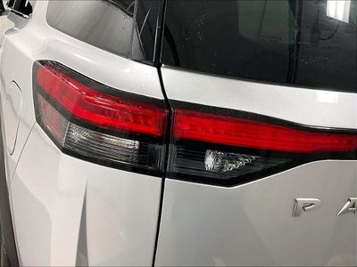 2024 Nissan Pathfinder SV 4WD