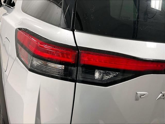 2024 Nissan Pathfinder SV 4WD