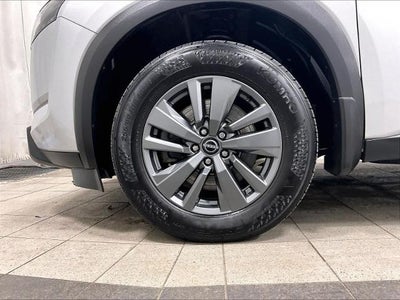 2024 Nissan Pathfinder SV 4WD