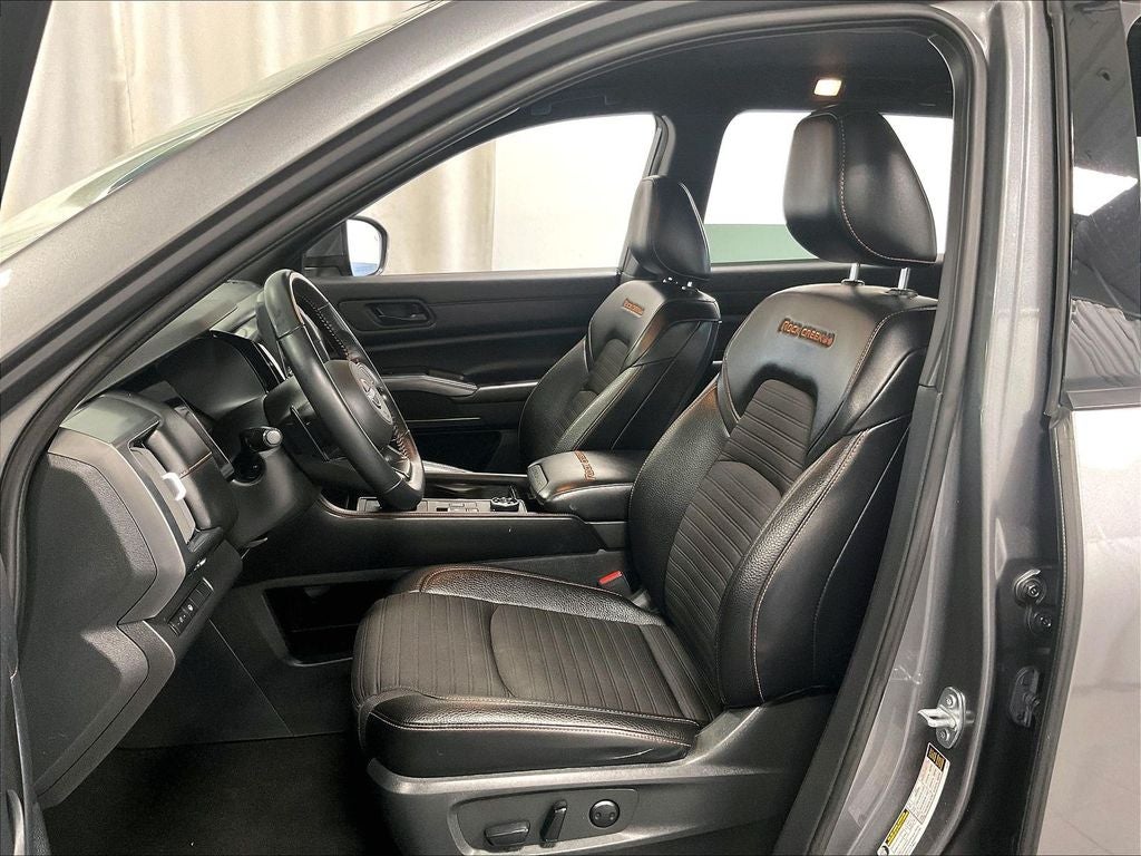 2023 Nissan Pathfinder Rock Creek