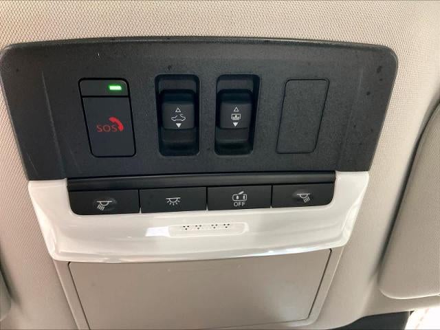 2025 Nissan Pathfinder Platinum 4WD