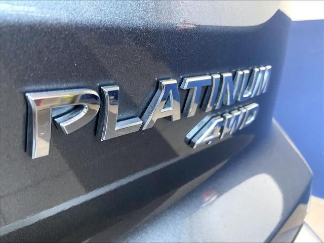 2025 Nissan Pathfinder Platinum 4WD