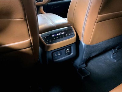 2023 Nissan Pathfinder Platinum 4WD