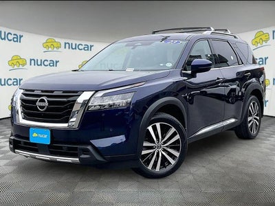 2023 Nissan Pathfinder Platinum 4WD