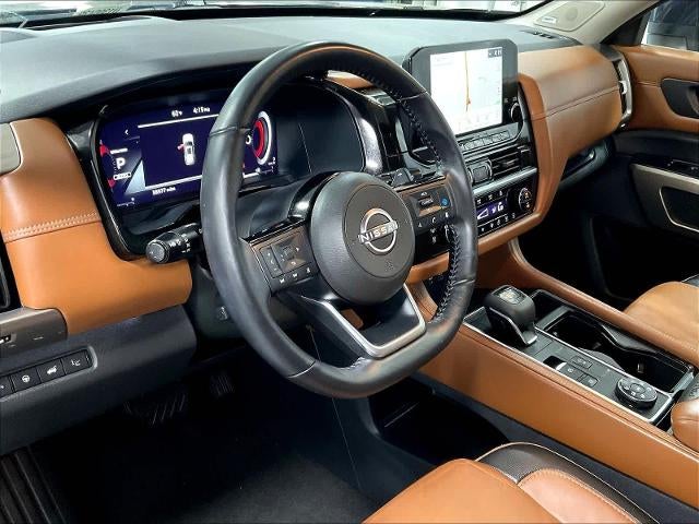 2023 Nissan Pathfinder Platinum 4WD