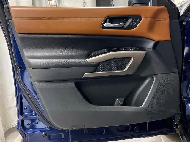 2023 Nissan Pathfinder Platinum 4WD