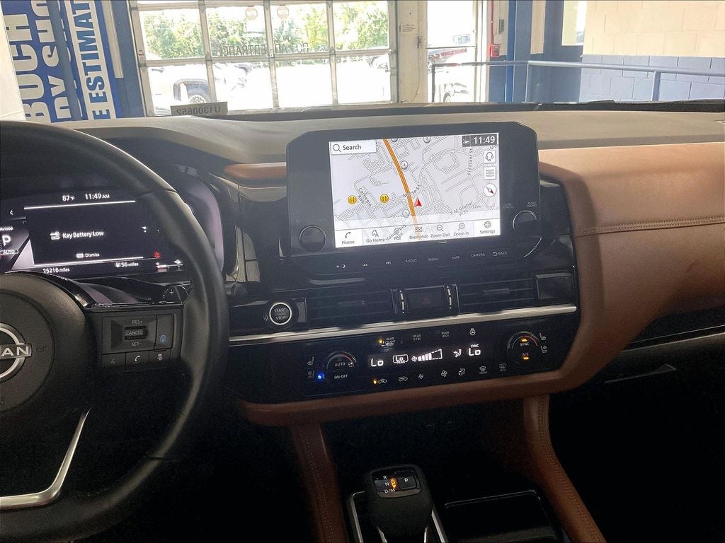 2023 Nissan Pathfinder Platinum
