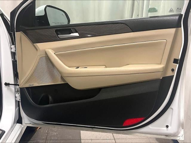 2019 Hyundai SONATA Limited 2.4L