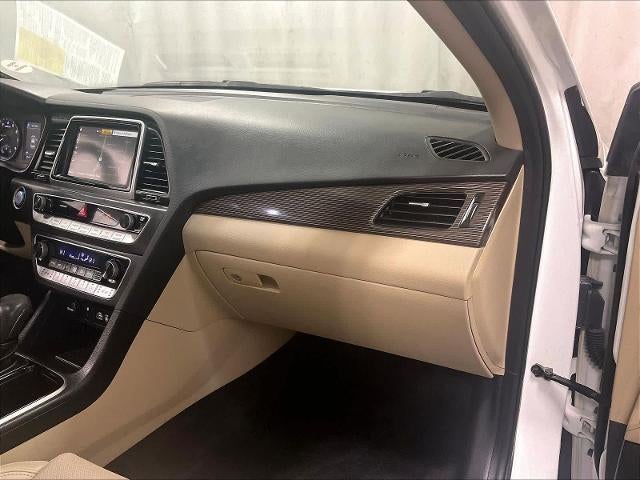 2019 Hyundai SONATA Limited 2.4L