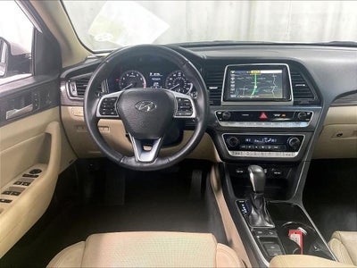 2019 Hyundai SONATA Limited 2.4L