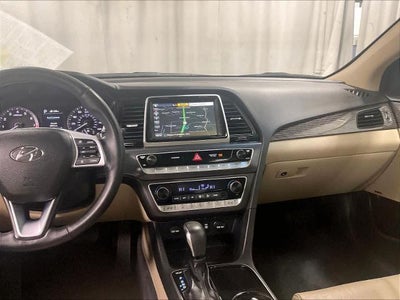 2019 Hyundai SONATA Limited 2.4L