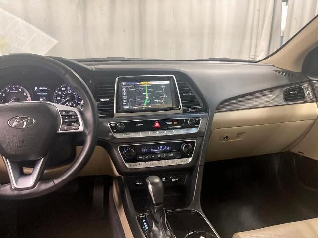 2019 Hyundai SONATA Limited 2.4L