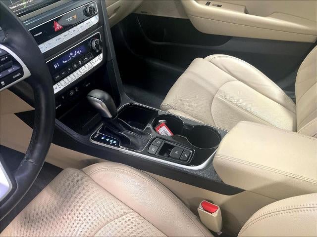 2019 Hyundai SONATA Limited 2.4L