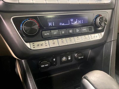 2019 Hyundai SONATA Limited 2.4L