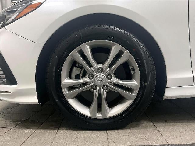 2019 Hyundai SONATA Limited 2.4L