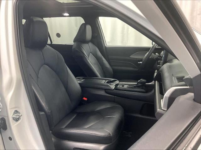 2025 Toyota Grand Highlander Hybrid Nightshade Edition AWD (Natl)