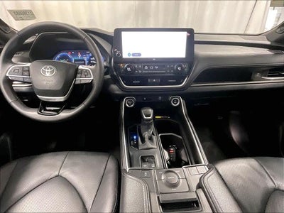 2025 Toyota Grand Highlander Hybrid Nightshade Edition AWD (Natl)