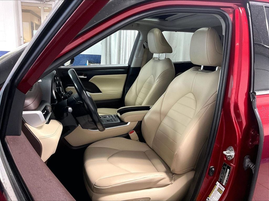 2021 Toyota Highlander XLE
