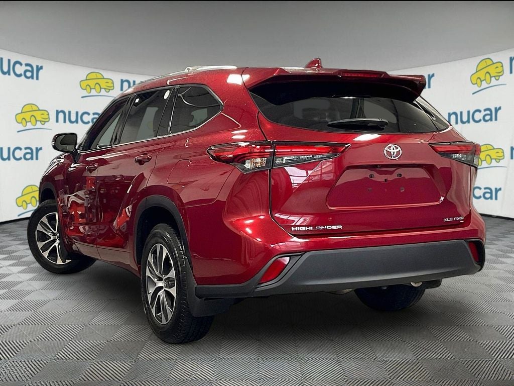 2021 Toyota Highlander XLE