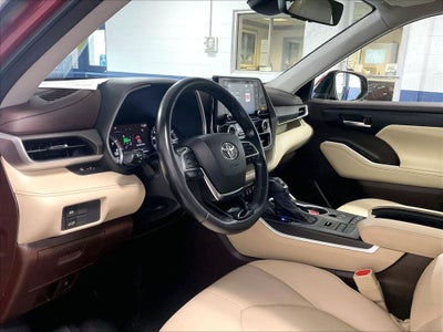 2021 Toyota Highlander XLE