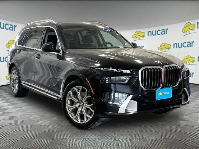 2025 BMW X7 xDrive40i Sports Activity Vehicle