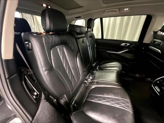 2025 BMW X7 xDrive40i Sports Activity Vehicle