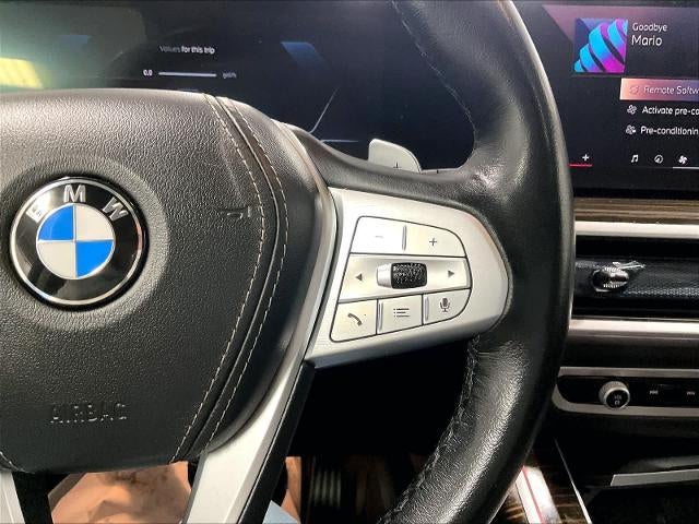 2025 BMW X7 xDrive40i Sports Activity Vehicle