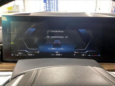 2025 BMW X7 xDrive40i Sports Activity Vehicle