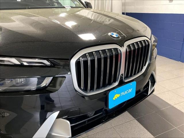 2025 BMW X7 xDrive40i Sports Activity Vehicle