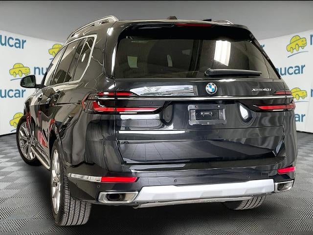 2025 BMW X7 xDrive40i Sports Activity Vehicle