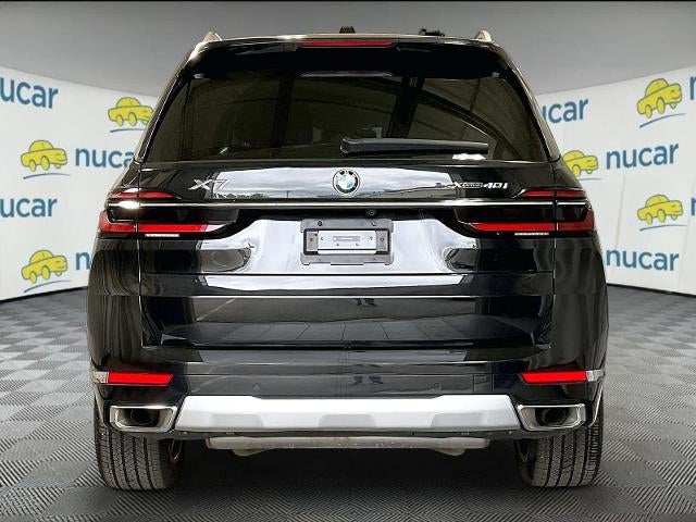 2025 BMW X7 xDrive40i Sports Activity Vehicle