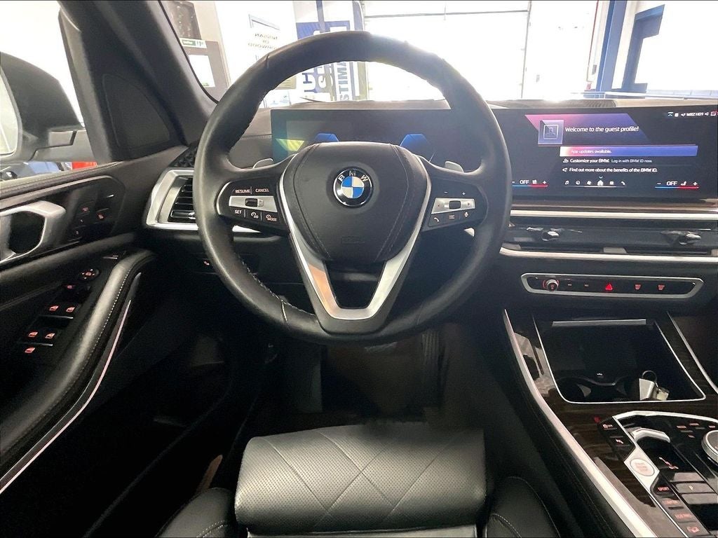 2025 BMW X5 xDrive40i