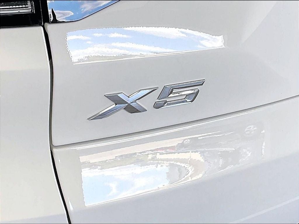 2025 BMW X5 xDrive40i