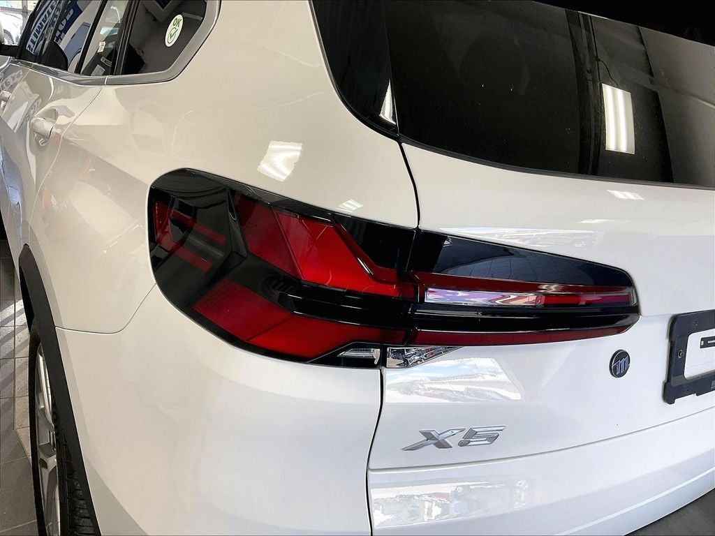 2025 BMW X5 xDrive40i
