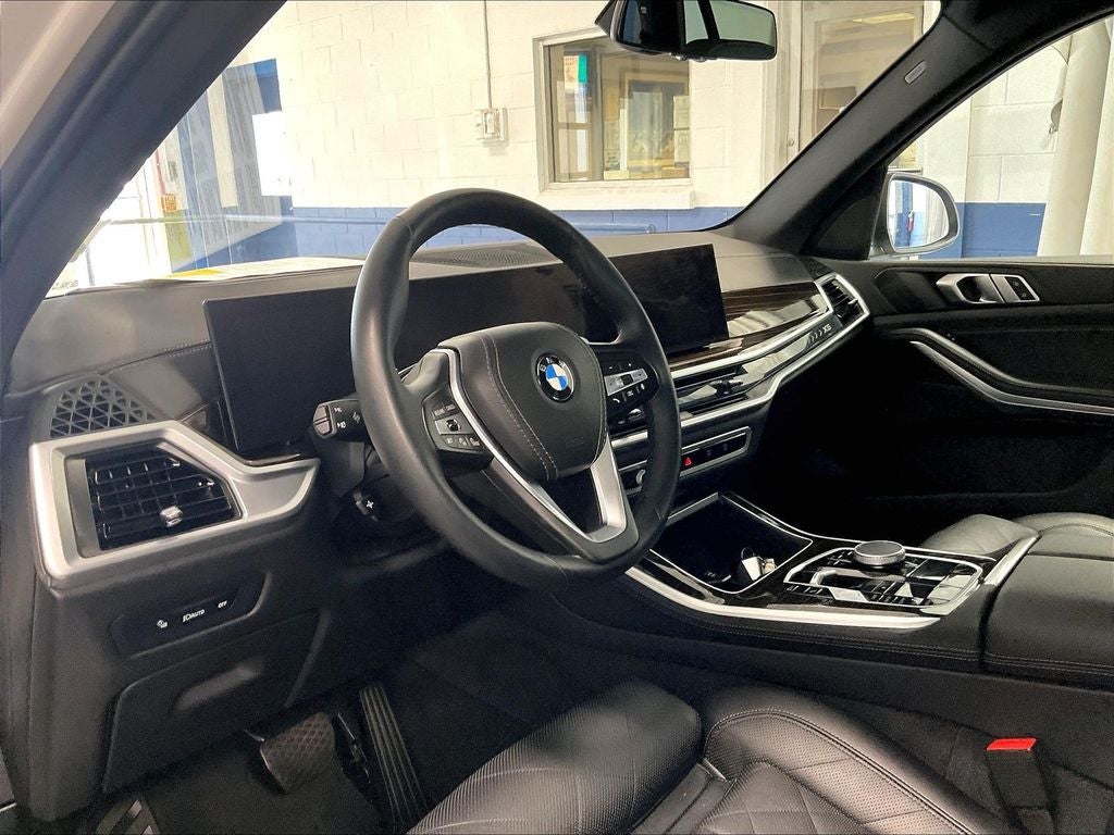 2025 BMW X5 xDrive40i