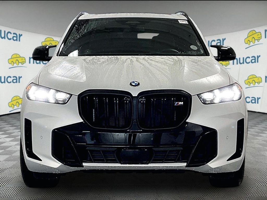 2025 BMW X5 M60i