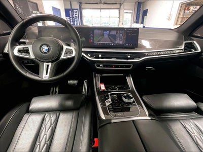 2025 BMW X5 M60i