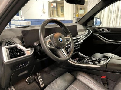 2025 BMW X5 M60i