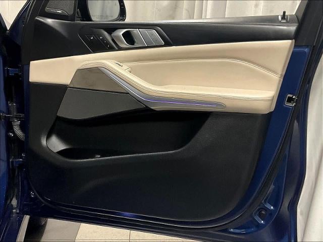 2021 BMW X7 M50i Sports Activity Vehicle