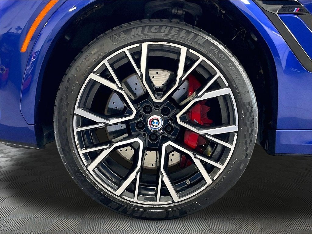 2022 BMW X6 M Base