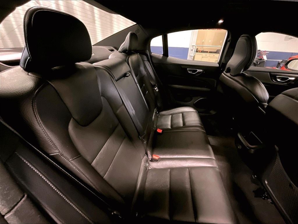 2023 Volvo S60 B5 Plus Black Edition