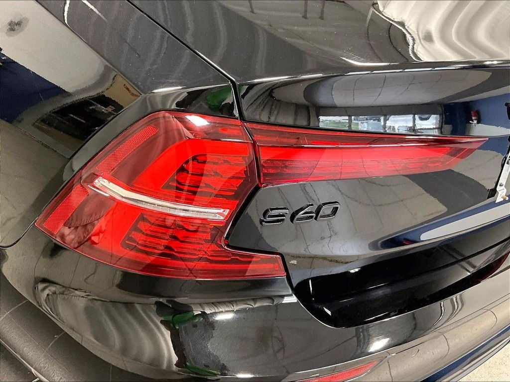 2023 Volvo S60 B5 Plus Black Edition