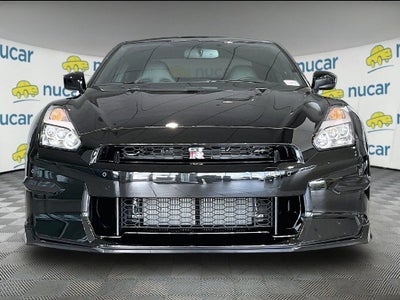 2024 Nissan GT-R Premium