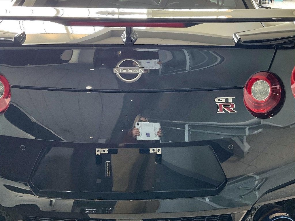 2024 Nissan GT-R Premium