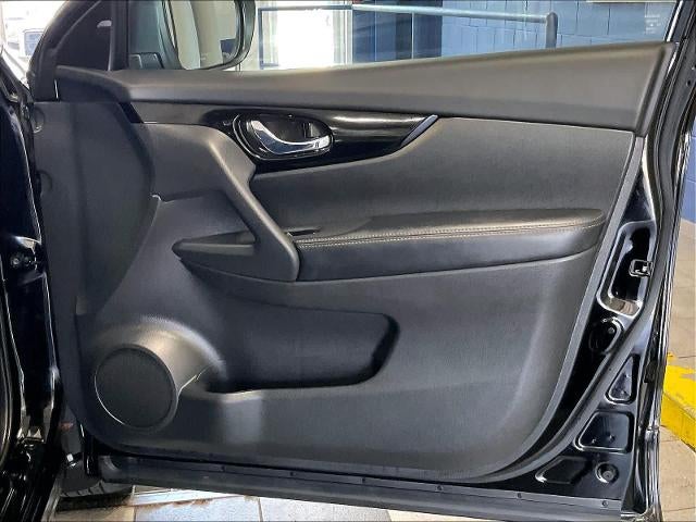 2022 Nissan Rogue Sport AWD SL