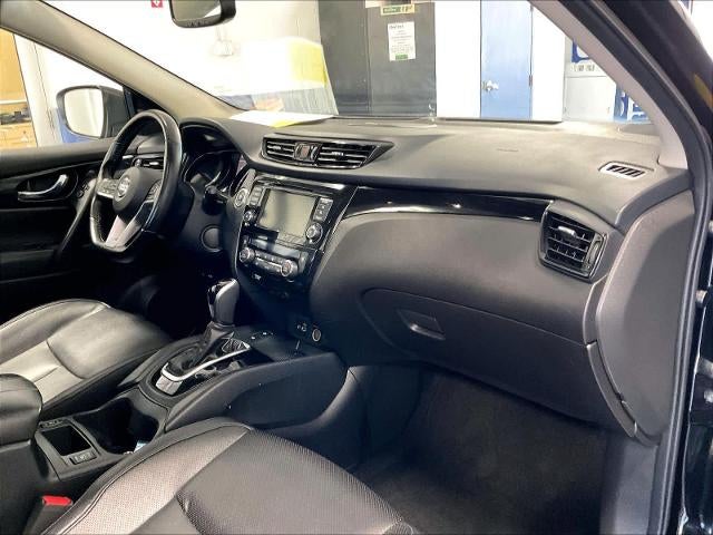 2022 Nissan Rogue Sport AWD SL