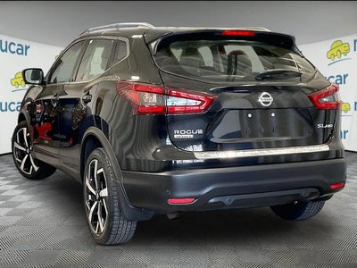 2022 Nissan Rogue Sport AWD SL
