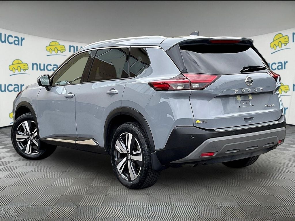 2021 Nissan Rogue SL